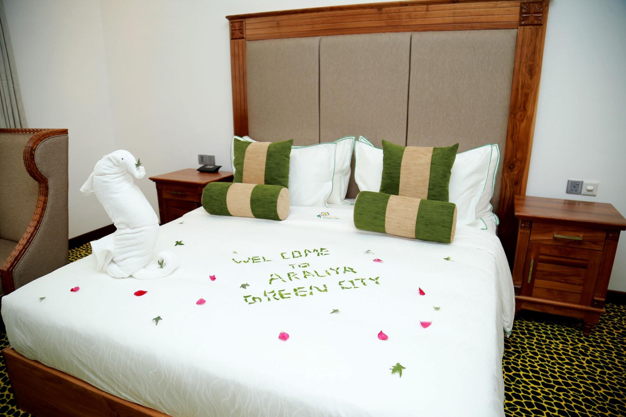 Araliya Green City - Your Gateway To Everything In Нувара-Элия Экстерьер фото