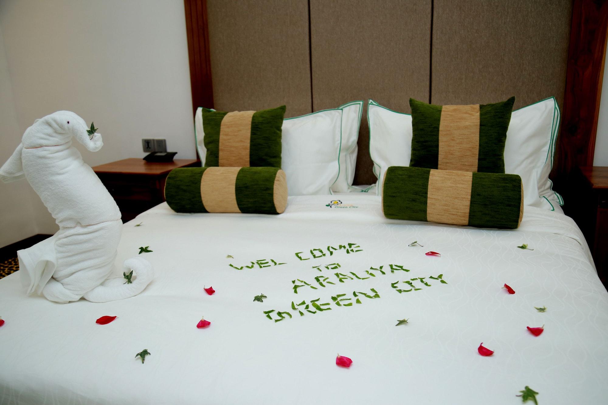 Araliya Green City - Your Gateway To Everything In Нувара-Элия Экстерьер фото