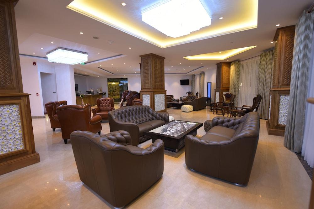 Araliya Green City - Your Gateway To Everything In Нувара-Элия Экстерьер фото