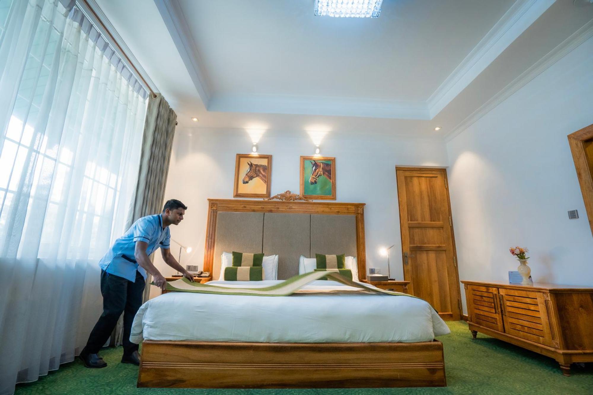Araliya Green City - Your Gateway To Everything In Нувара-Элия Экстерьер фото